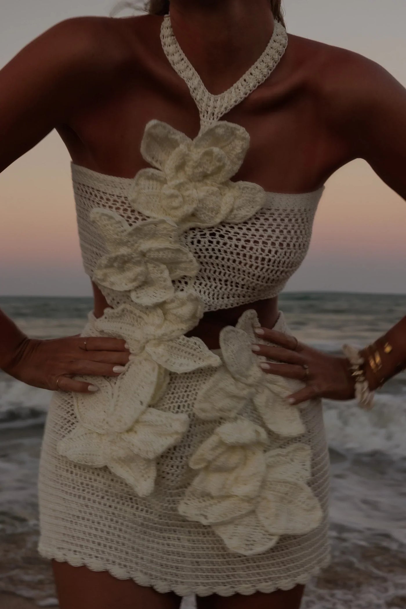Ella - Robe en tricot à fleurs
