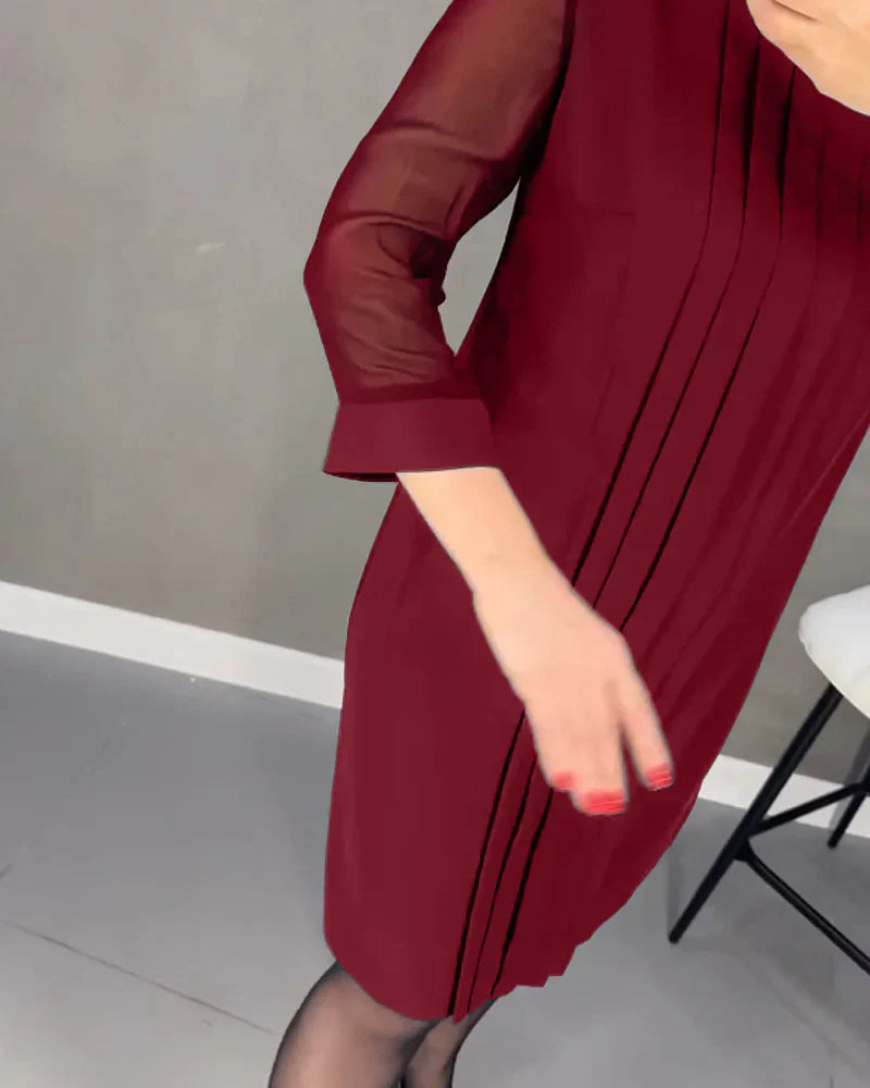 Isaline – Robe Plissée Élégante