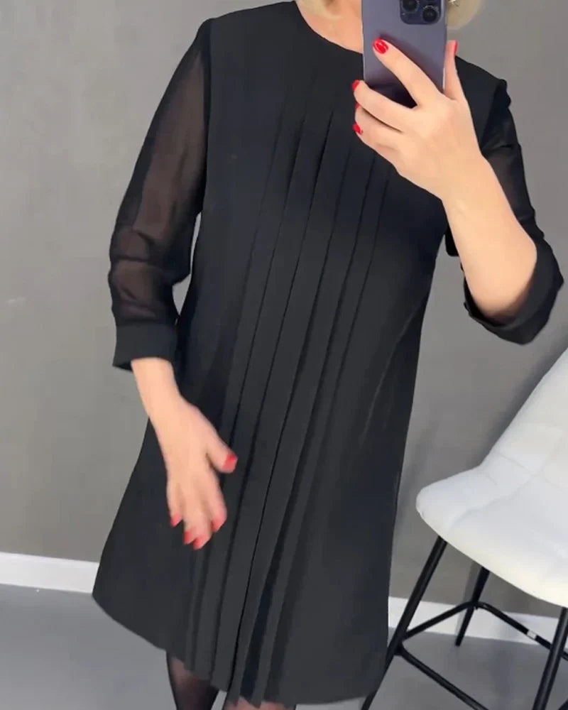 Isaline – Robe Plissée Élégante