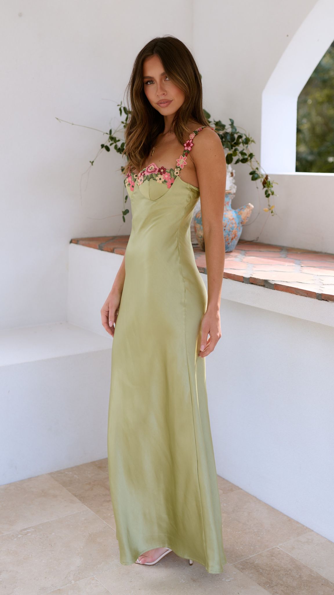Celine | Robe Maxi avec Détails Floraux