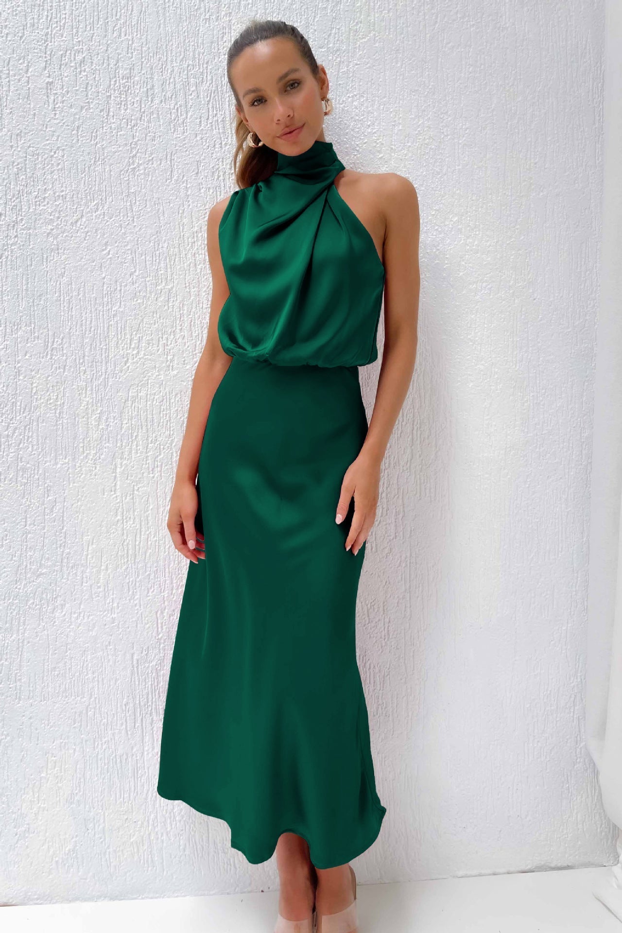 Helena™ | Robe Longue en Satin à Dos Nu