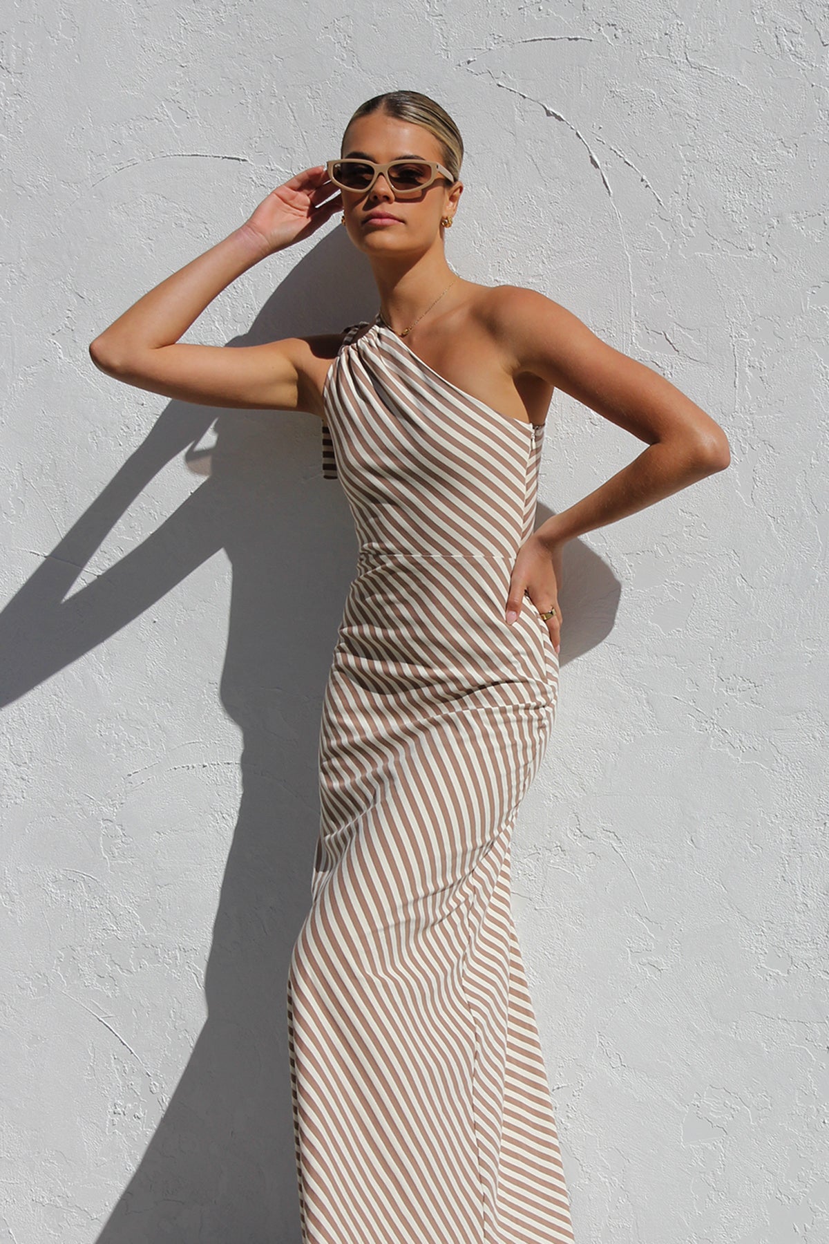 Rocia™ | Robe d'été à rayures avec une touche élégante