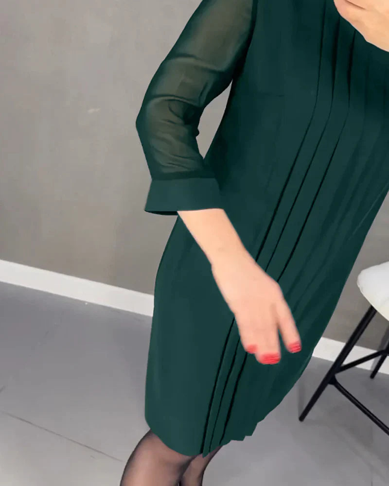 Isaline – Robe Plissée Élégante