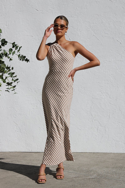 Rocia™ | Robe d'été à rayures avec une touche élégante