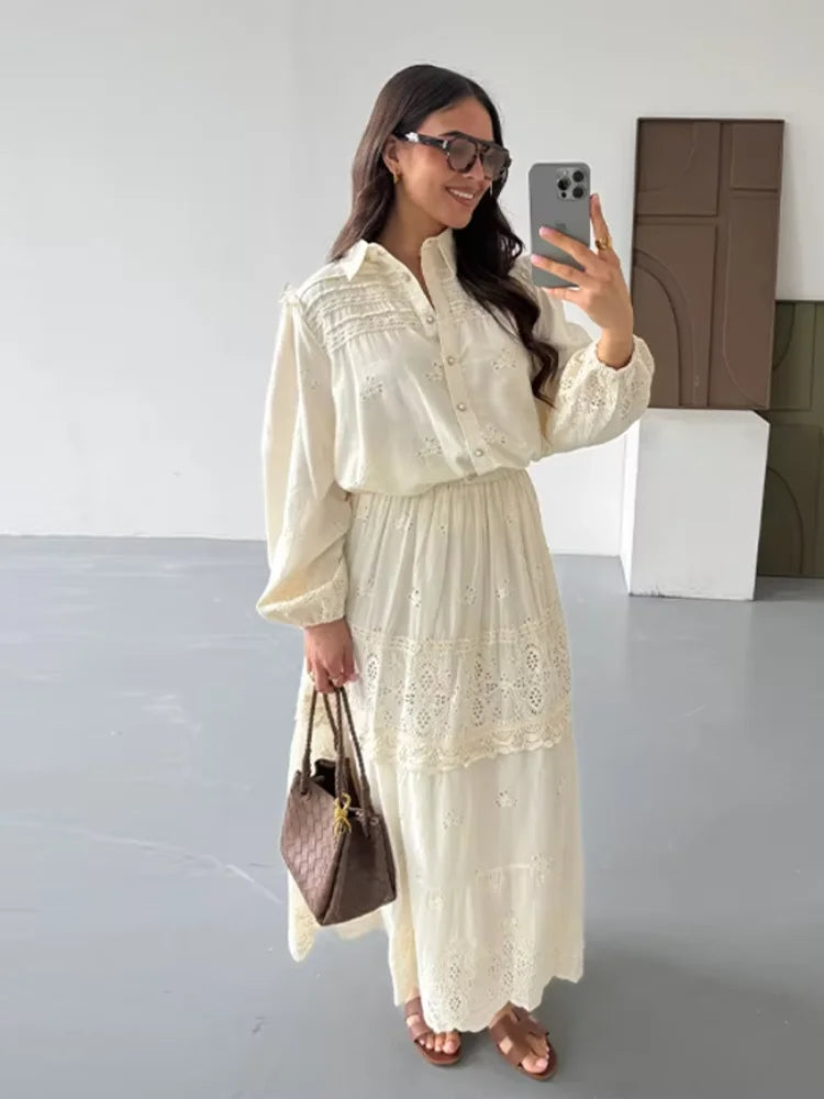 Eloïse - Embroidered Maxi Dress