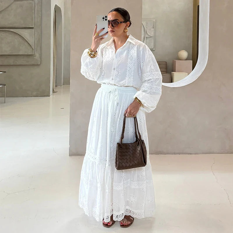 Eloïse - Embroidered Maxi Dress
