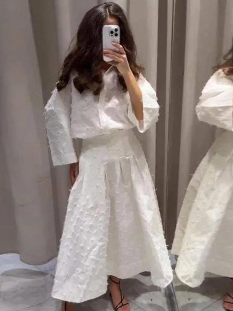 Élise - Broderie Ensemble avec Jupe Ample
