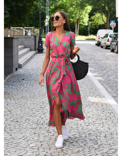 Kelly™ | Robe portefeuille avec une touche d'été