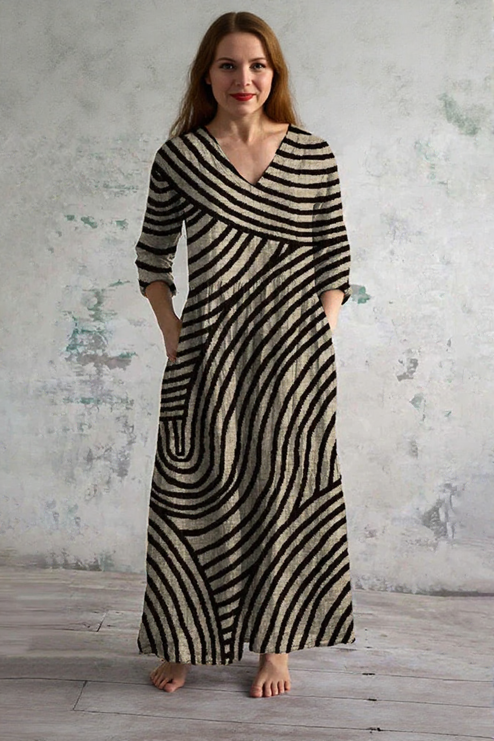 Belinda™ | Robe maxi rayée avec décolleté en V