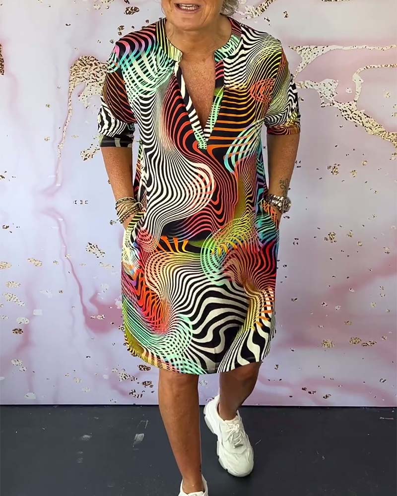 Sonya™ | Robe à illusion optique et coupe T-shirt